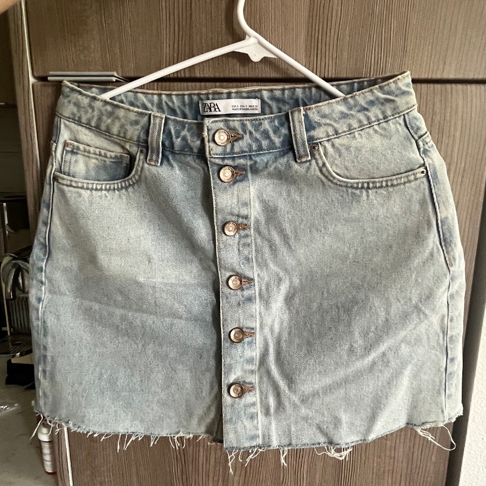 Zara denim skirt